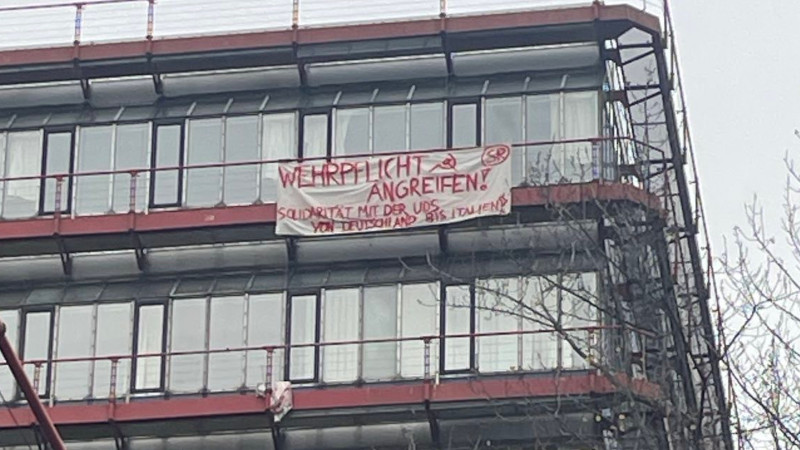 Sosyalist örencilerden talya'daki greve destek