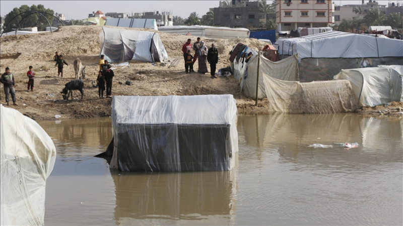 FHKC: srail, k mevsimini silah olarak kullanyor